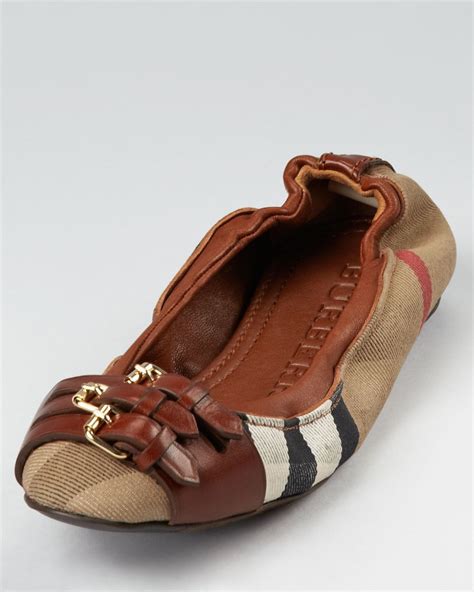 ladies burberry flats.